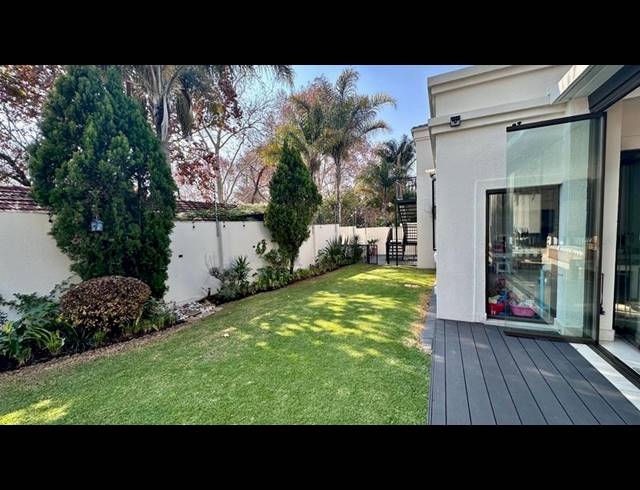 5 BEDROOM PROPERTY TO RENT IN LONEHILL
